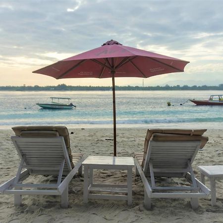 Warna Beach Hotel Gili Trawangan Zewnętrze zdjęcie